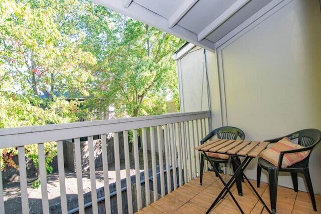 Building Photo - 1309 Maple Leaf Ct