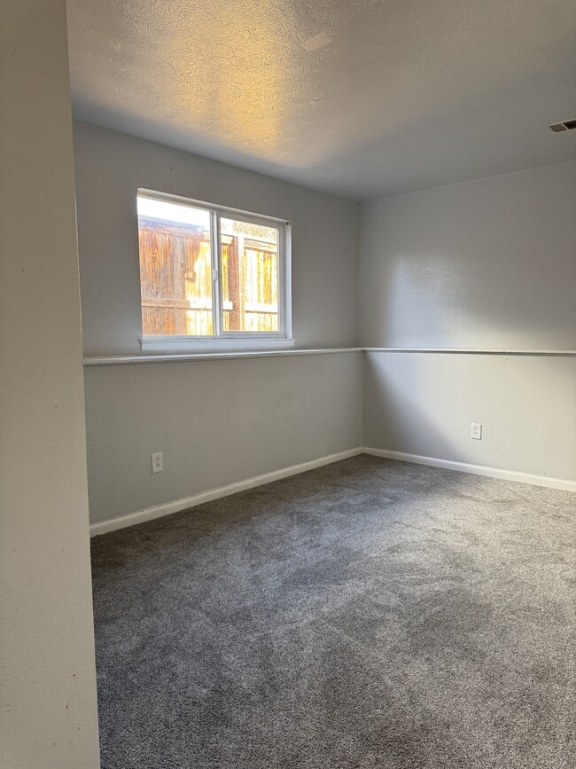 Building Photo - 4864 S Quintero Cir