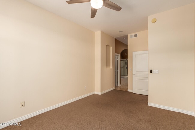 Building Photo - 14450 N Thompson Peak Pkwy