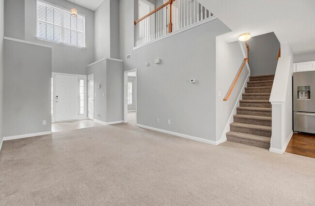 Building Photo - 9160 Maple Grove Dr