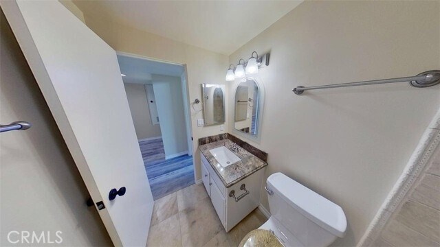 Building Photo - 4754 La Villa Marina