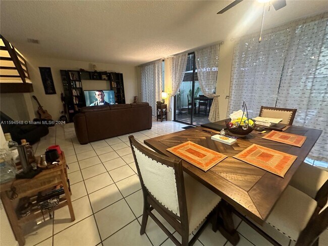 Building Photo - 9876 Costa Del Sol Blvd