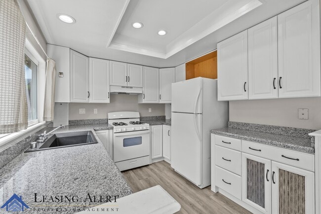 Building Photo - 25769 Quilla Rd