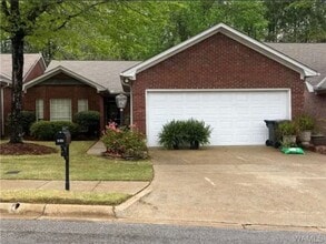 Building Photo - Charming Home in Fox Ridge Subdivision – V...