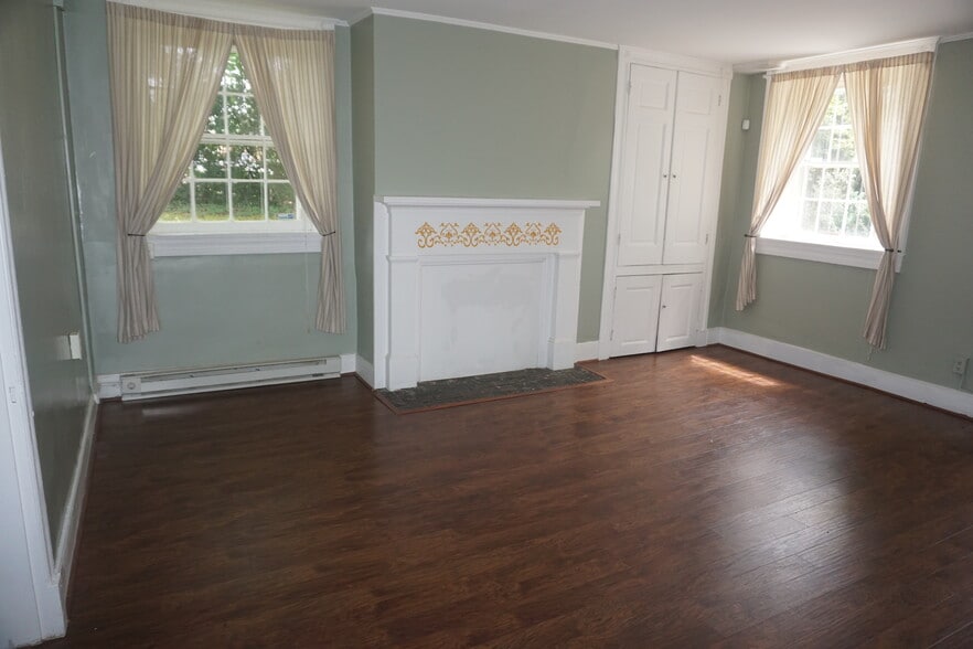 Living Room - 117 S Church St