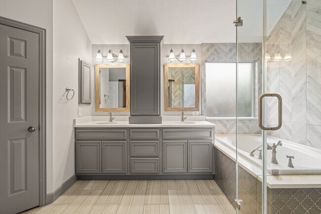 Building Photo - 18418 Kenmark Ln