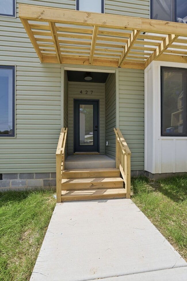 Building Photo - Modern New Construction in Hixson! 3 Beds, 2.5 Baths!