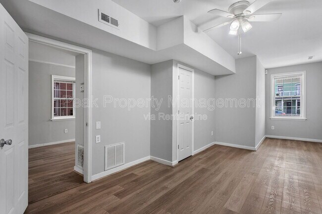 Building Photo - 612 N 32nd St