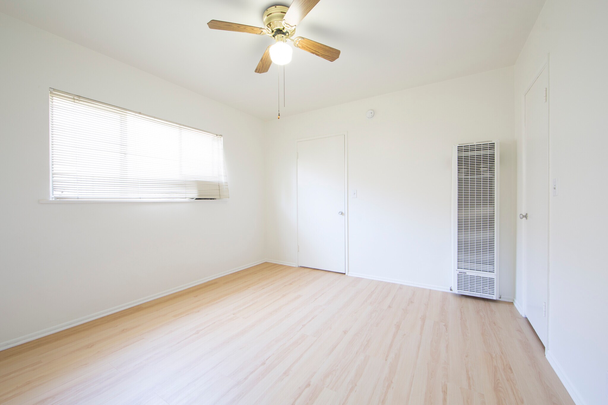 Building Photo - 669 Levering Ave