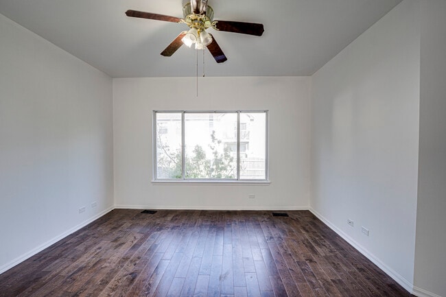 Building Photo - 2884 Cedar Glade Dr