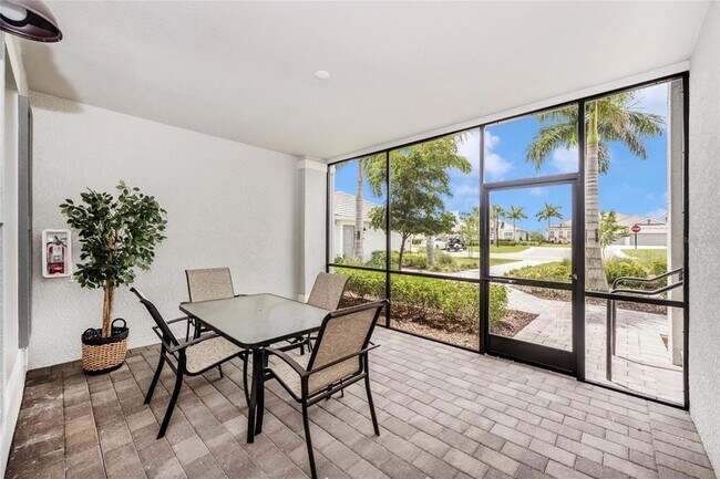 Building Photo - 12470 Wellen Golf St