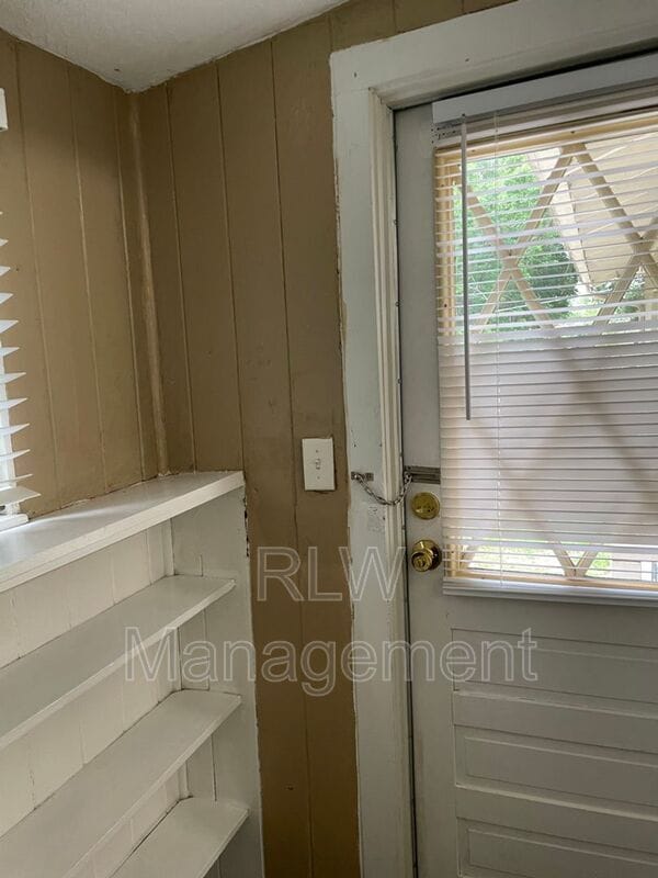 Building Photo - 206 Osceola Ave