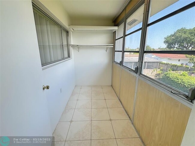 Building Photo - 6720 Arbor Dr