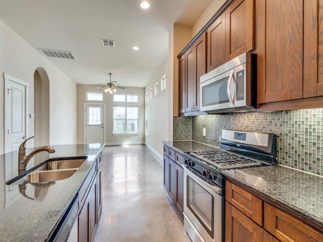 Building Photo - 12205 Barras Branch Dr