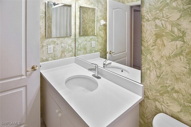 Building Photo - 3830 Sawgrass Way
