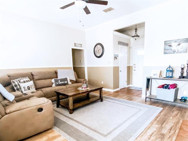 Building Photo - 813 Irene St