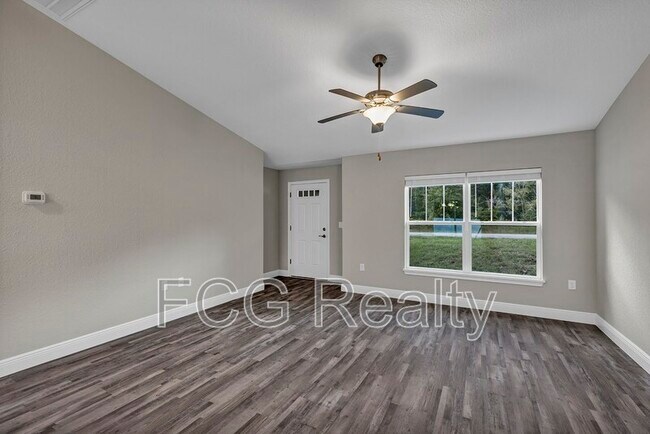 Building Photo - 4 Locust Drive Trail