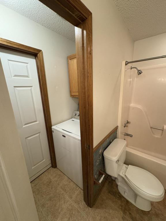 Building Photo - 1508 Beachview Dr