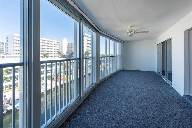 Building Photo - 3101 NE 47th Ct