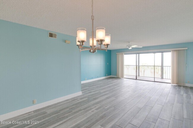 Building Photo - 3873 S Banana River Blvd