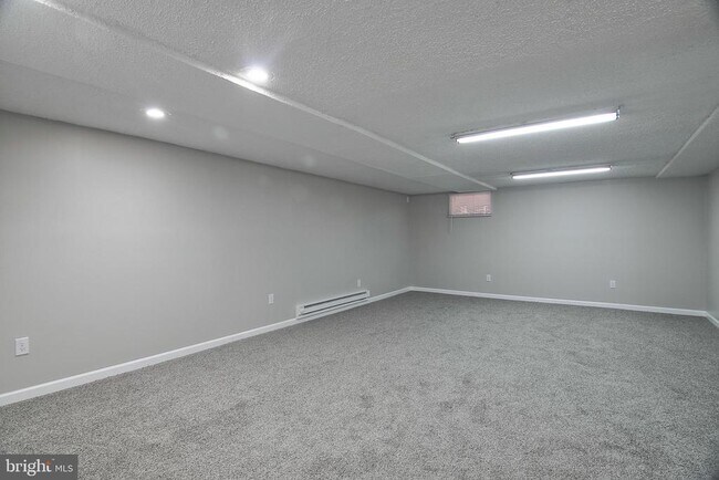 Building Photo - 2705 Walnut Ridge Dr