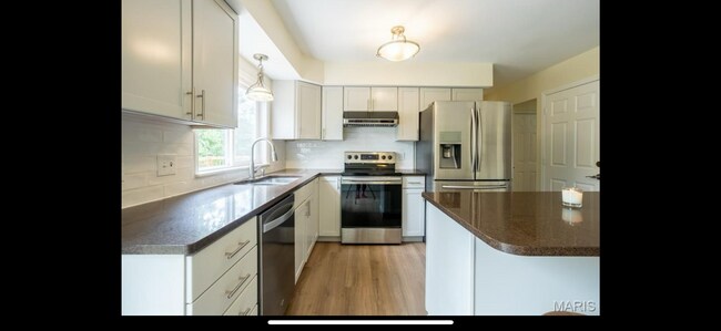 Building Photo - 15506 Chequer Dr
