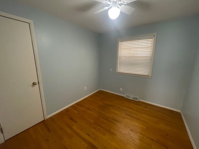 Building Photo - 2401 Brockman St