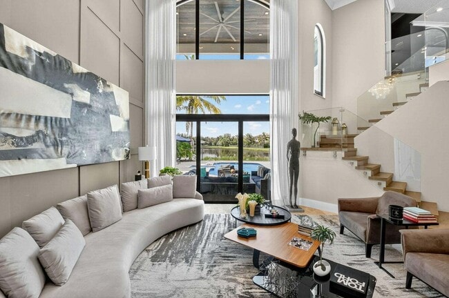 Building Photo - 16892 Strasbourg Ln