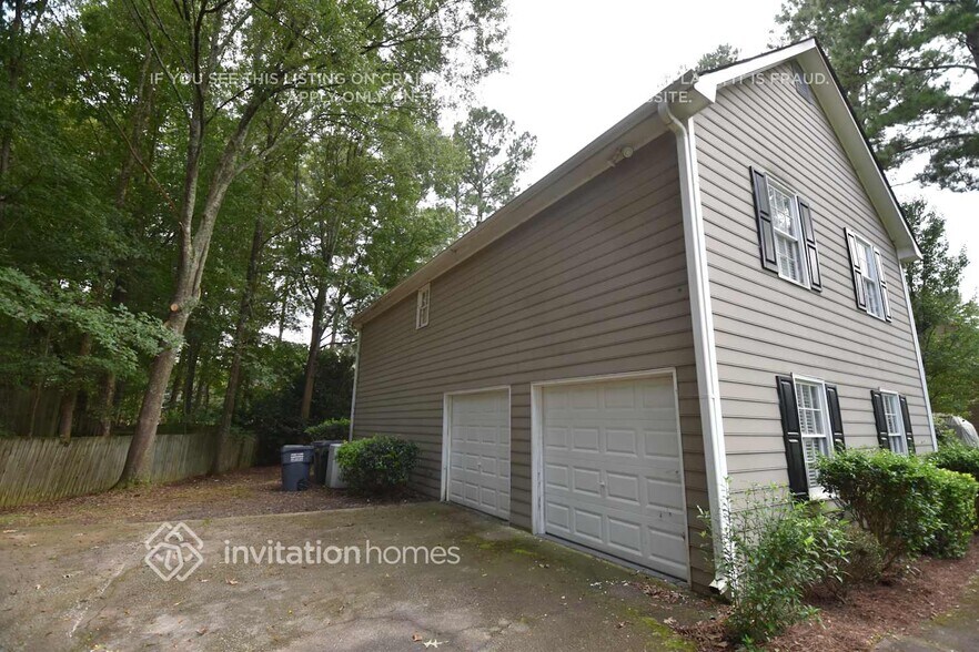 Building Photo - 1834 Edington Rd SW