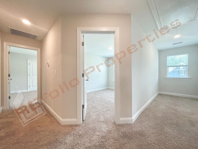 Building Photo - 321 Quarryrock Rd