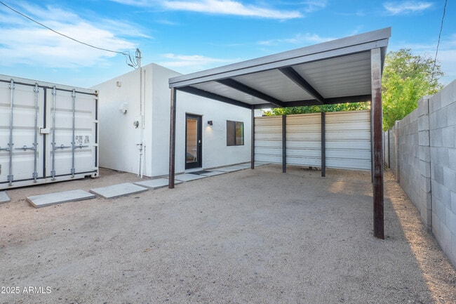 Building Photo - 2029 N 9th St