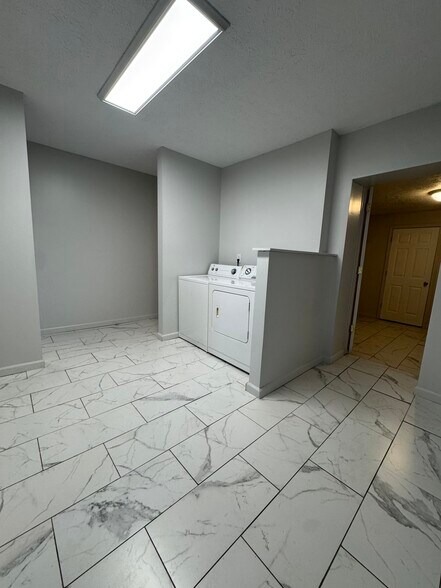 Building Photo - 2257 3rd St