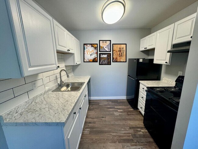 Interior Photo - The Flats at Wilmington Pike