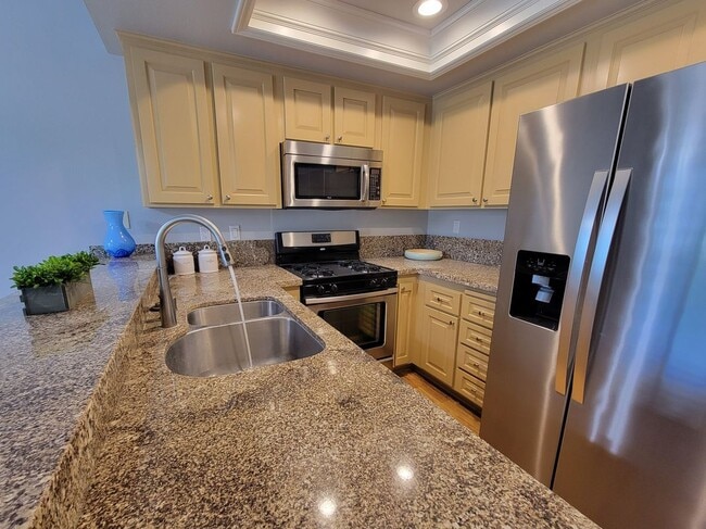 Building Photo - 429 Tangelo