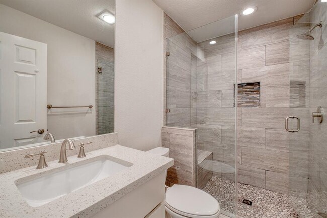 Building Photo - 3908 Edwards Mountain Dr
