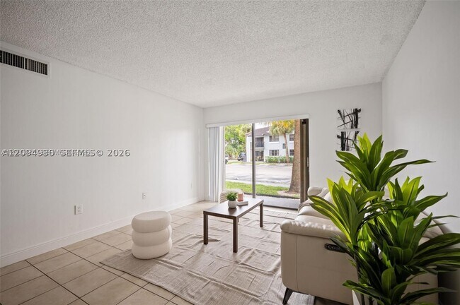 Building Photo - 7195 NW 179th St