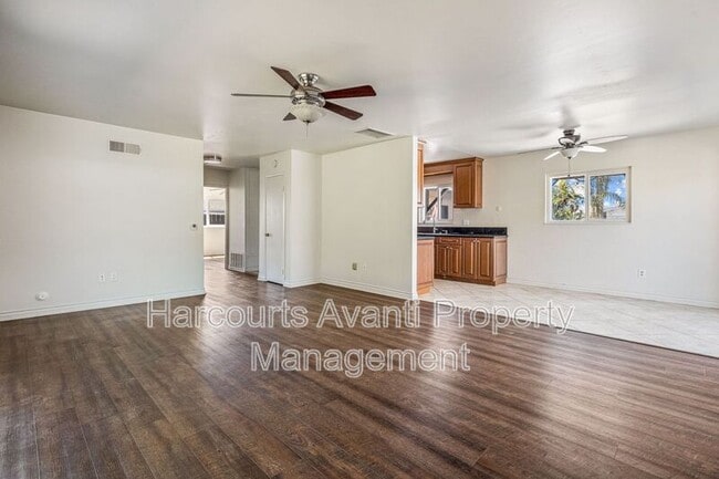 Building Photo - 1623 Ocala Ave