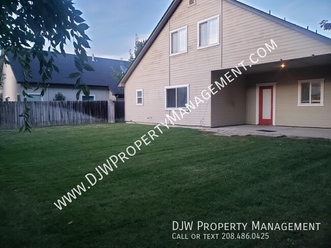 Building Photo - 3669 N Hawkins Ave