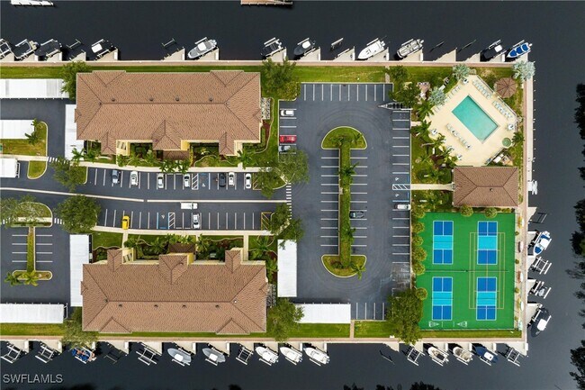 Building Photo - 1799 Four Mile Cove Pkwy