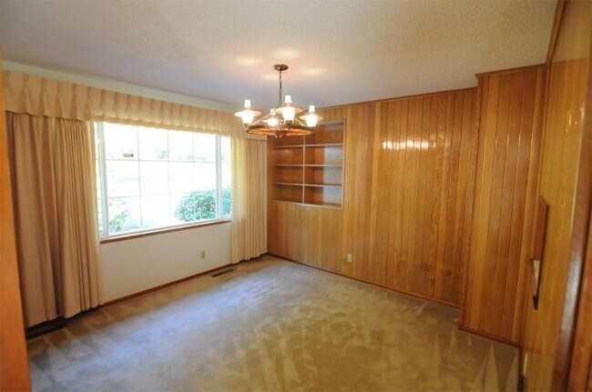 Building Photo - 3 bedroom in Renton WA 98059