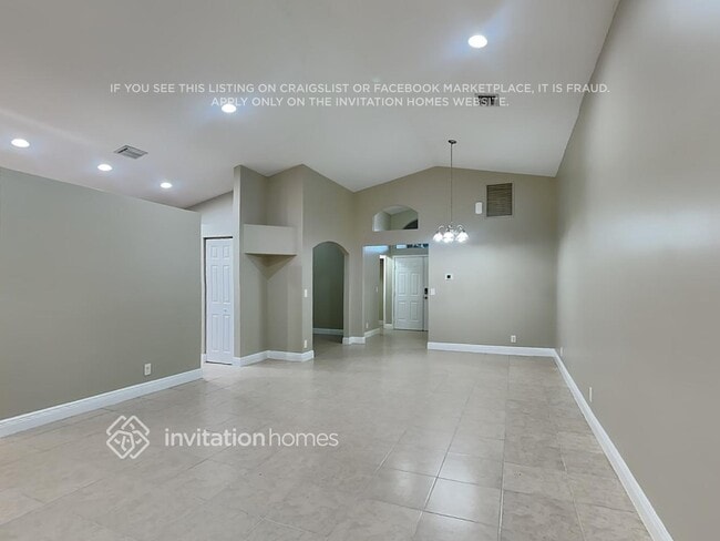 Building Photo - 7858 Stirling Bridge Blvd S