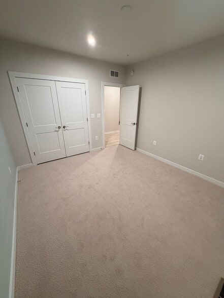 Building Photo - 20306 Newfoundland Sq