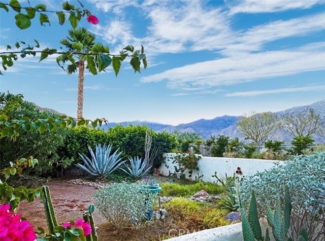 Building Photo - 1932 S Barona Rd