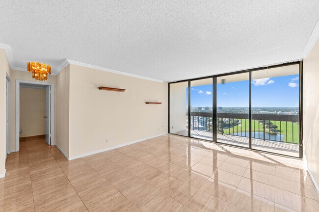 Building Photo - 2400 Presidential Way