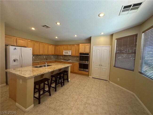Building Photo - 1031 Belle River Ct