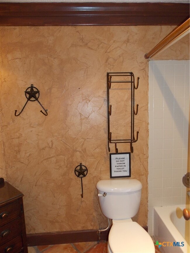 Building Photo - 1414 Leander