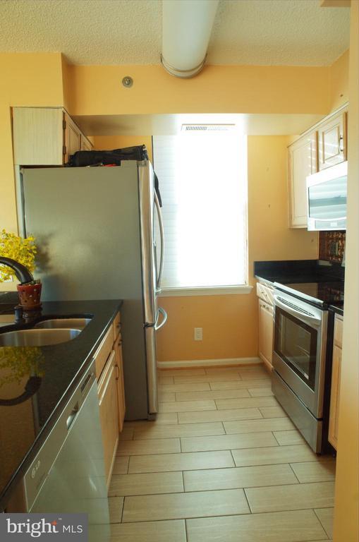 Building Photo - 1200 Braddock Pl