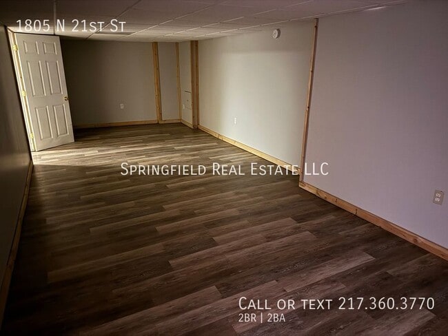 Building Photo - 1805 N 21st St