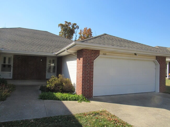 Building Photo - 469 Haymes Ct