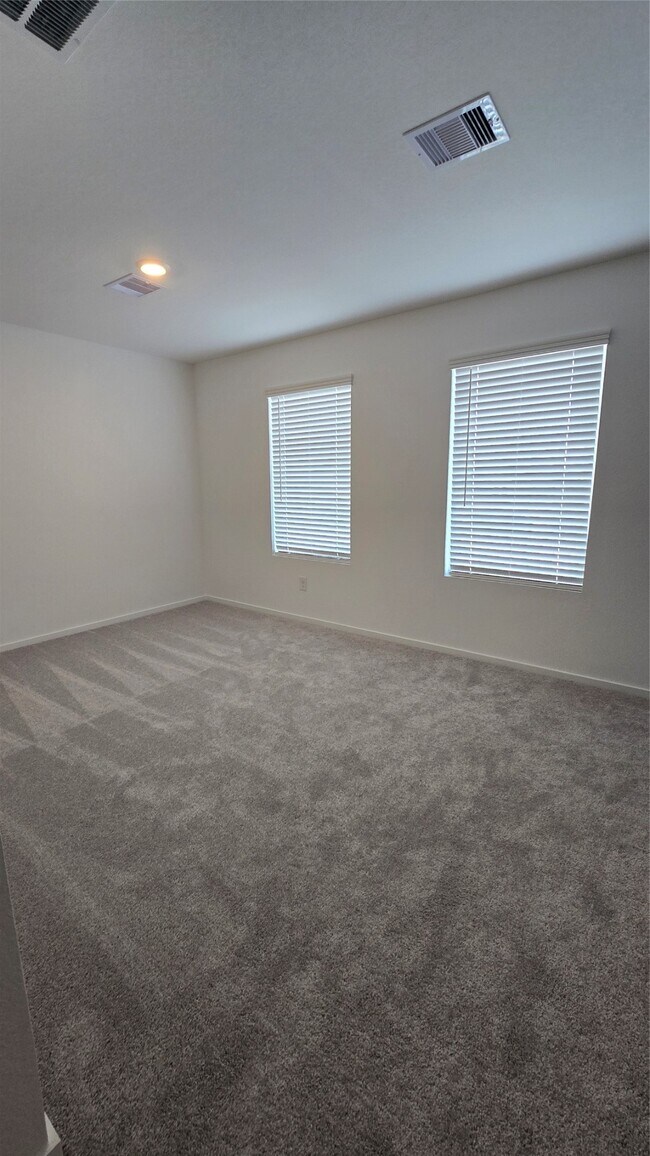 Building Photo - 27019 Turtle Vis Dr